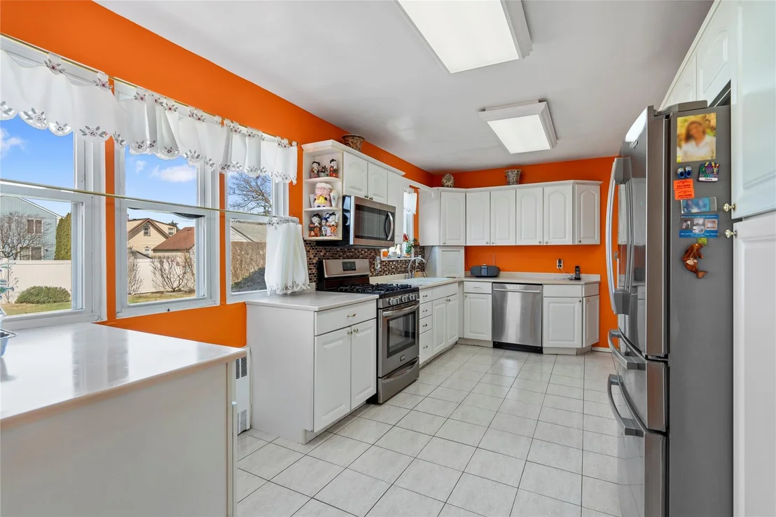 Photo of 487 Baldwin Avenue