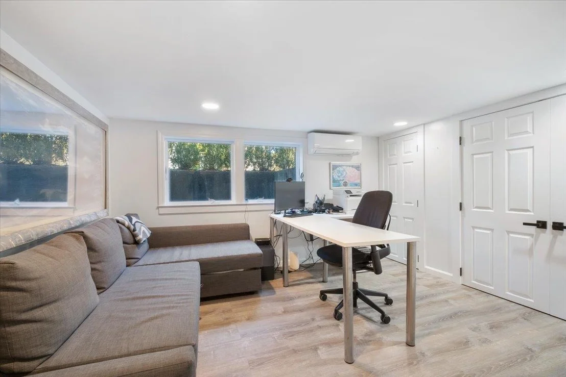 Photo of 20 Stratton Road