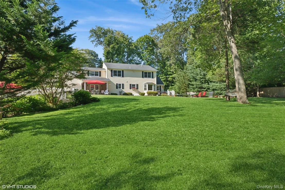 Photo of 2 Hawk Drive