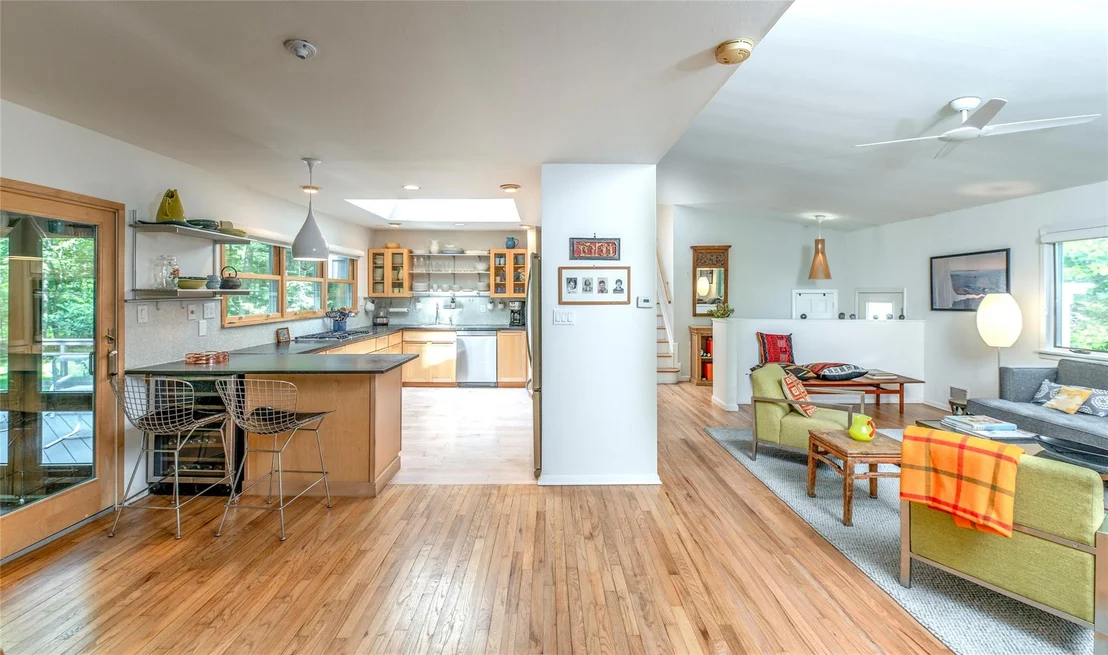 Photo of 204 Radcliff Drive