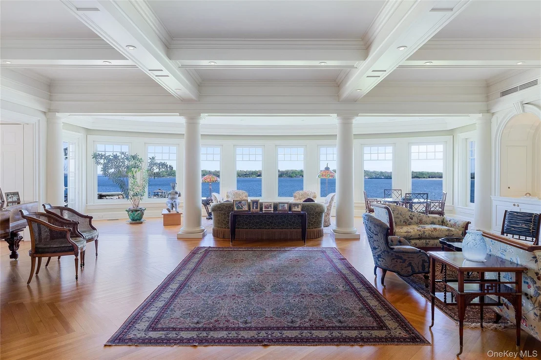 Photo of 227 Dock Lane