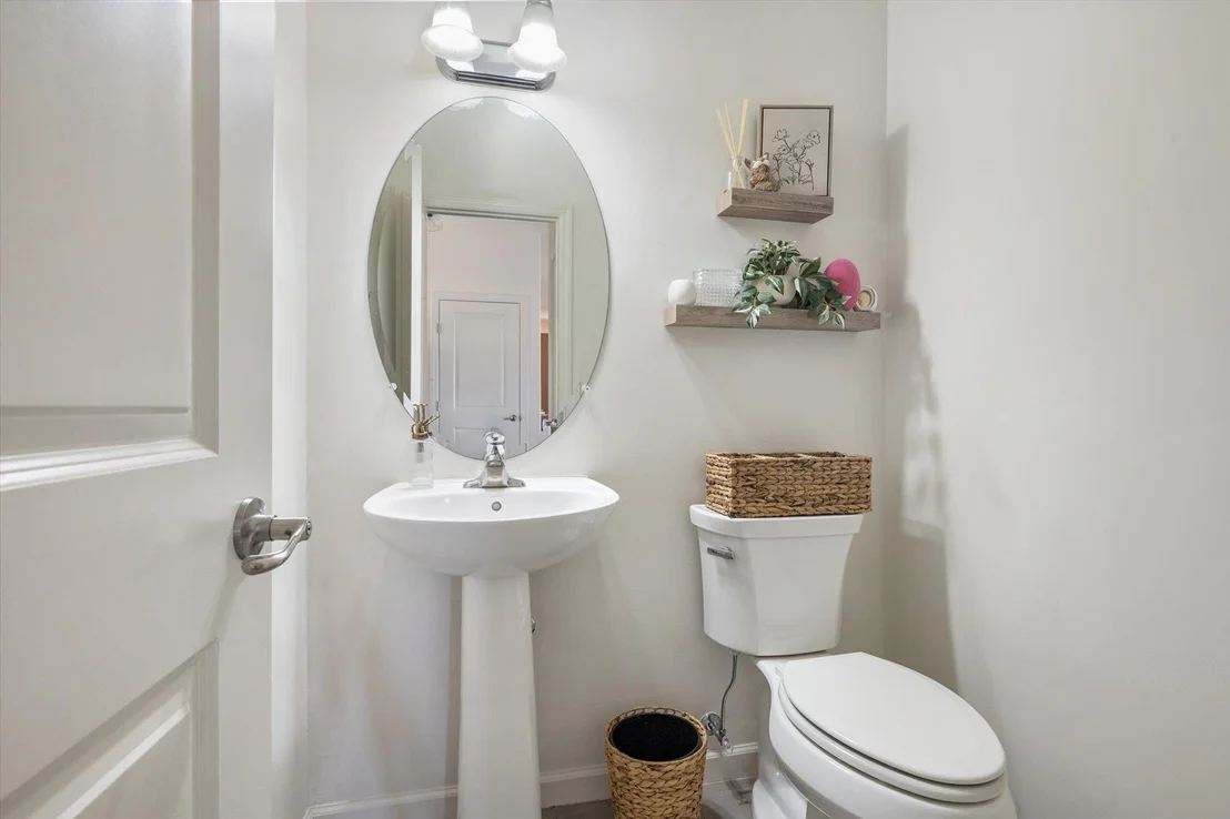 Photo of 3 Pondview Circle