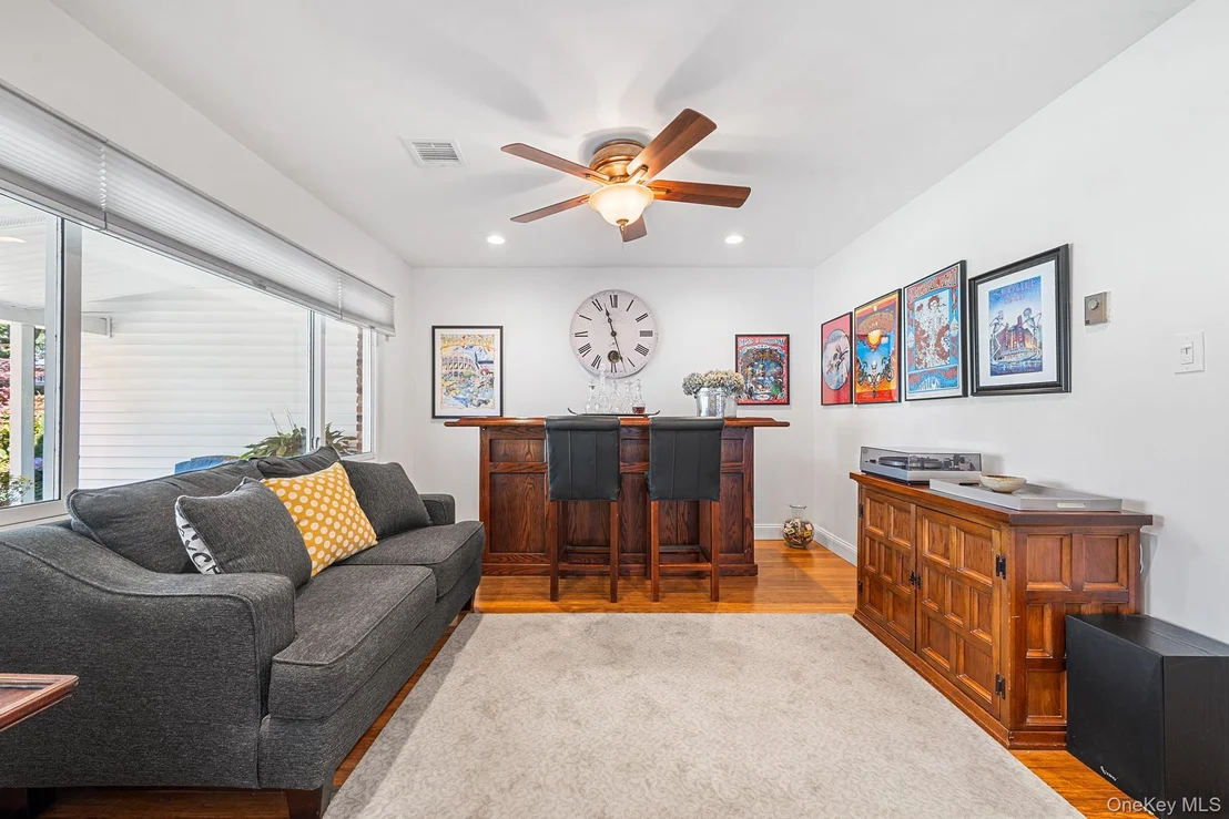 Photo of 11 Pimlico Drive