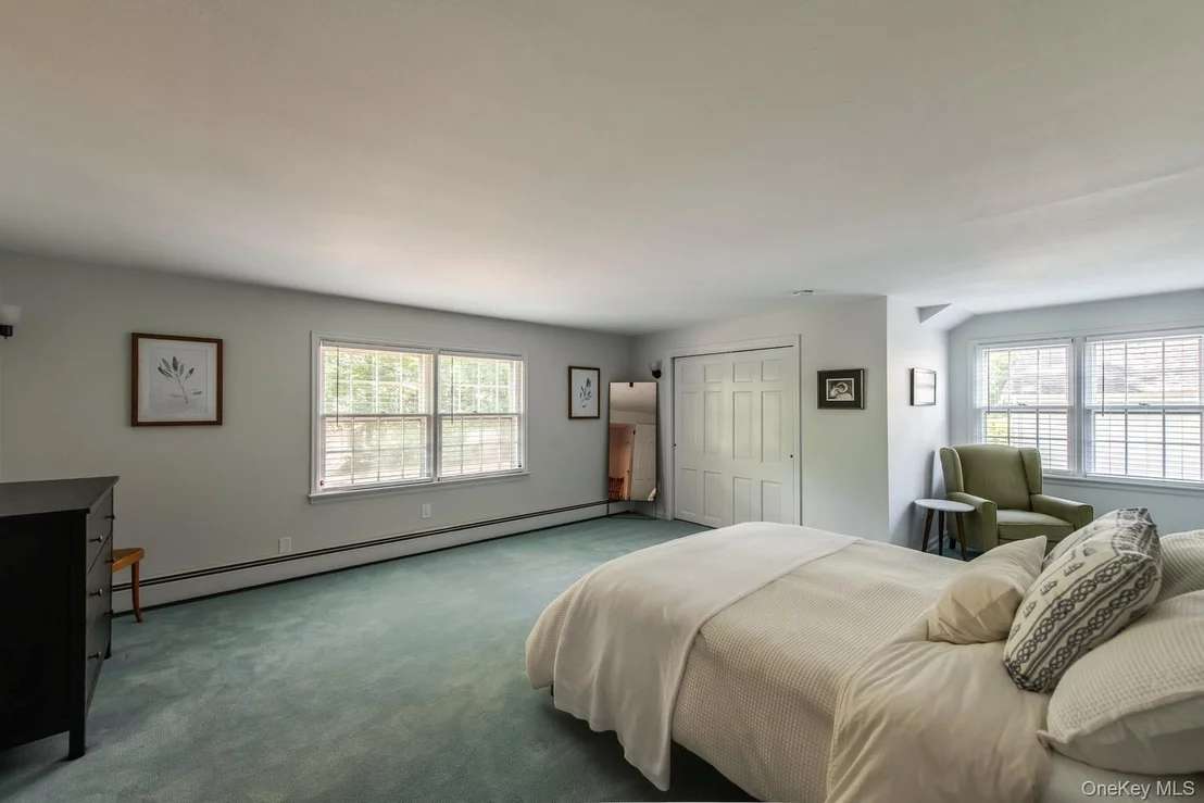 Photo of 44 Pleasant Ridge Drive