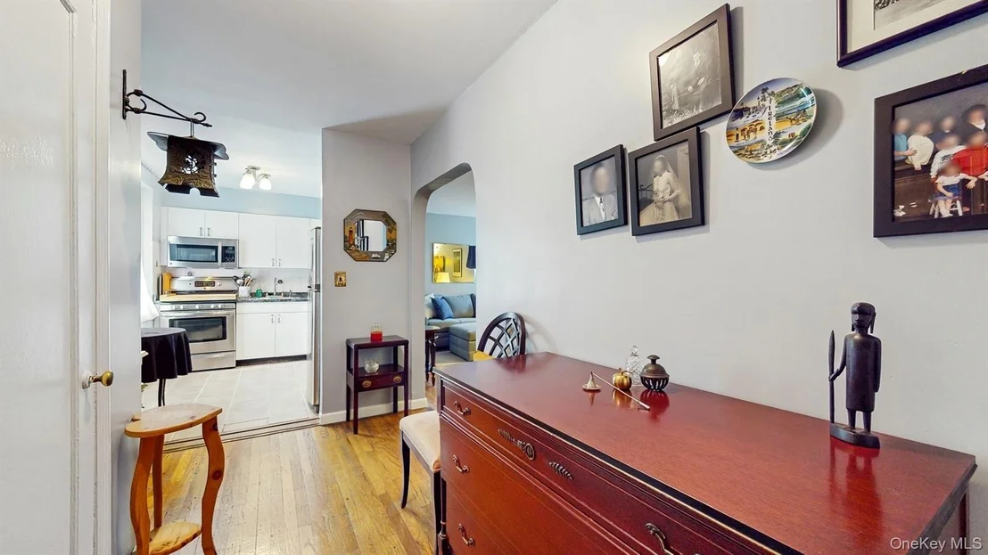 Photo of Unit 6C at 755 Bronx River Road