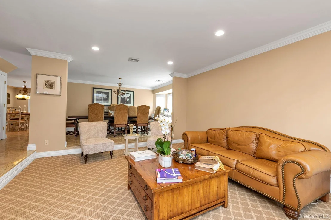 Photo of 2114 Donna Drive