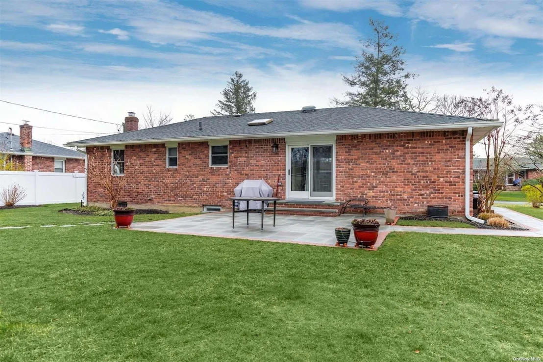 Photo of 78 Howell Drive