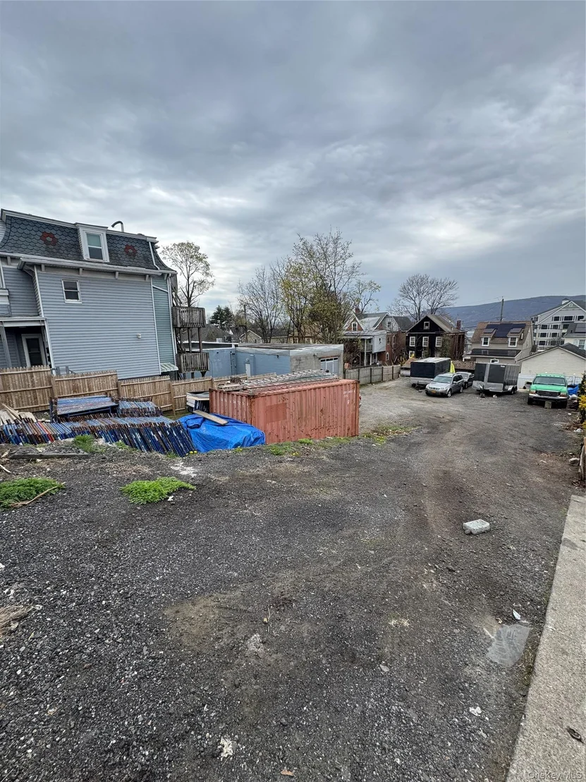 Photo of 170 Washington Street