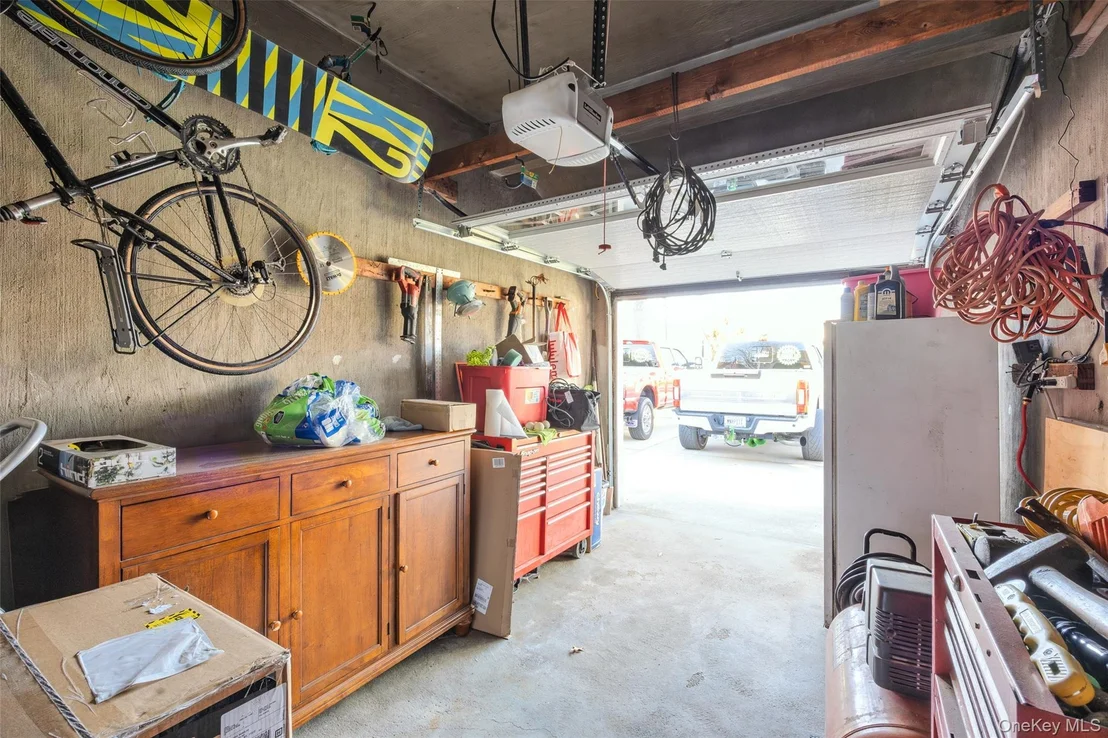 Photo of 2489 Eileen Road