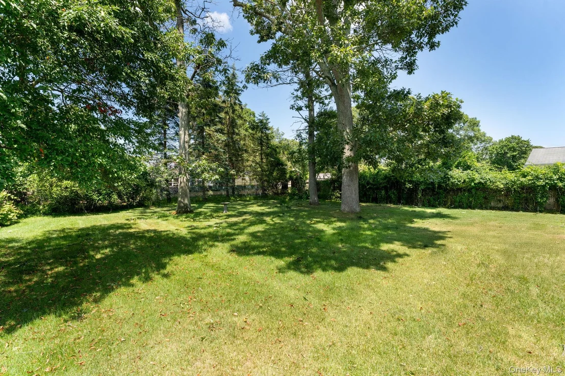 Photo of 23 Staller Boulevard