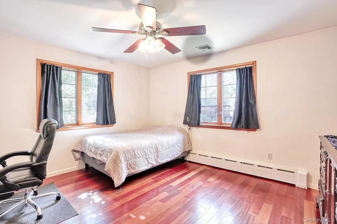Photo of 115 Greenbush Road