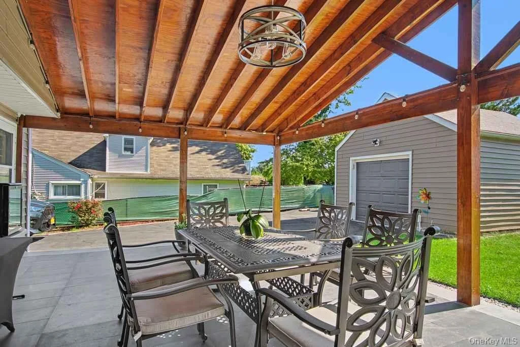 Photo of 28 Hurd Avenue