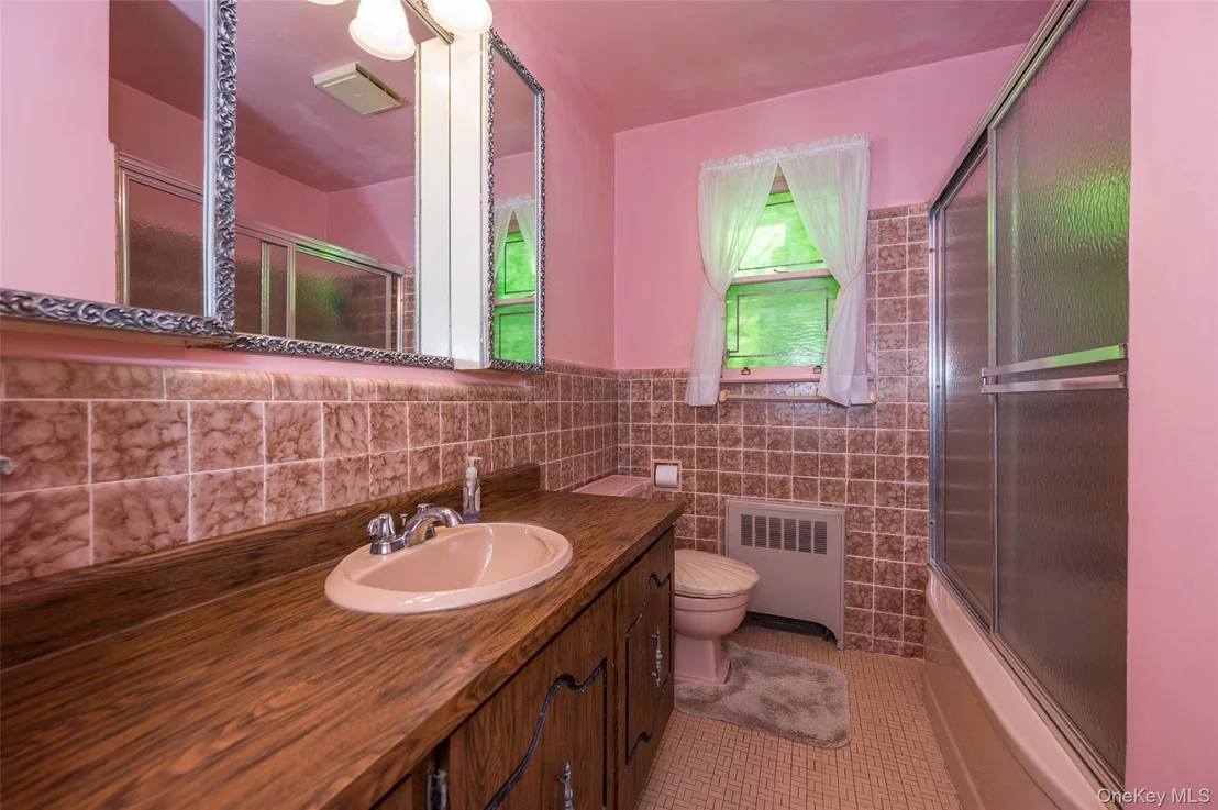 Photo of 770 Palmetto Drive
