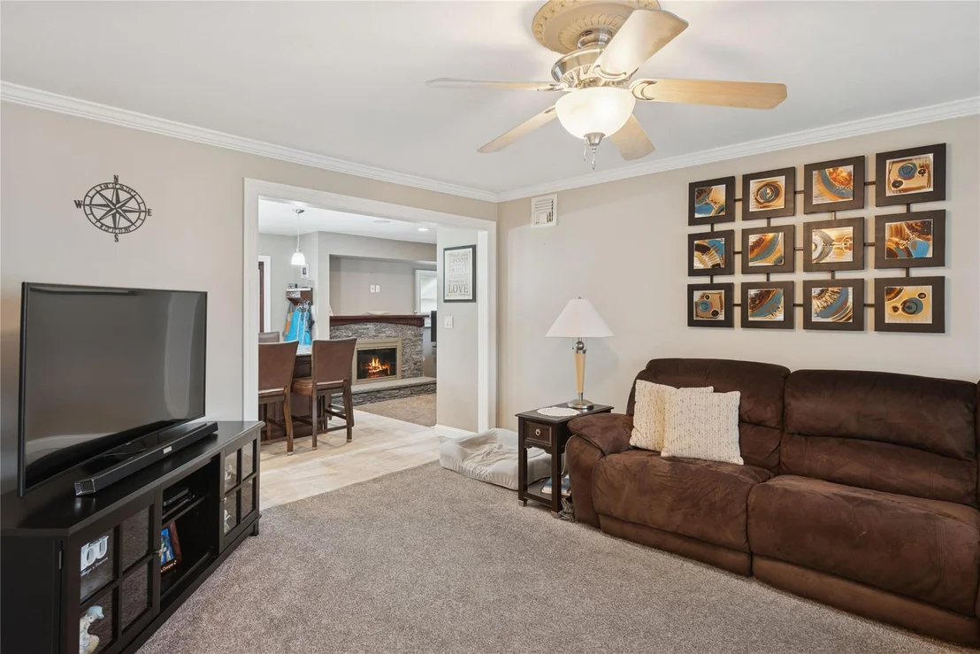 Photo of 11 Greenfield Lane