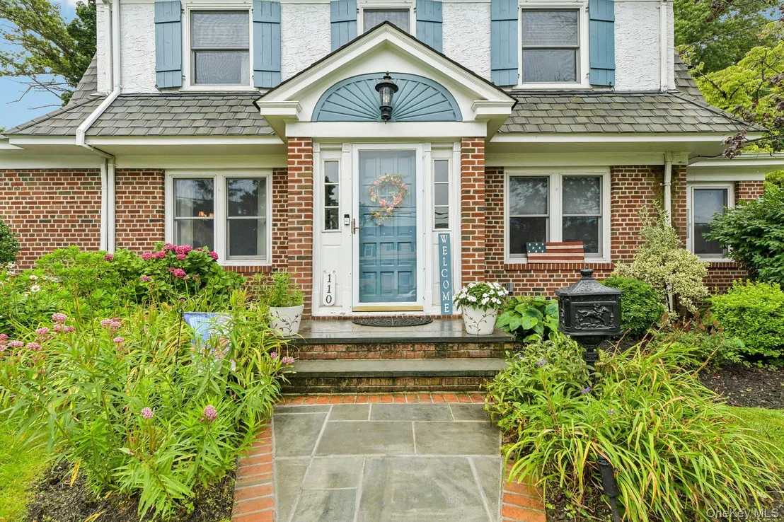 Photo of 110 William Street