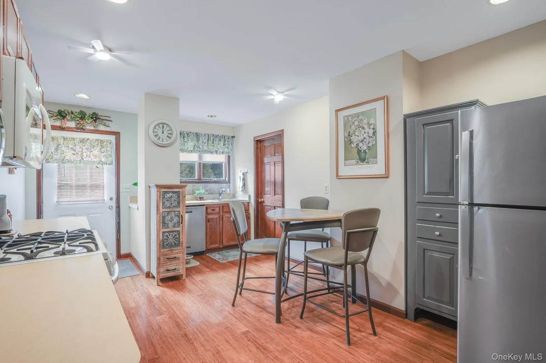Photo of 25 Taylor Avenue