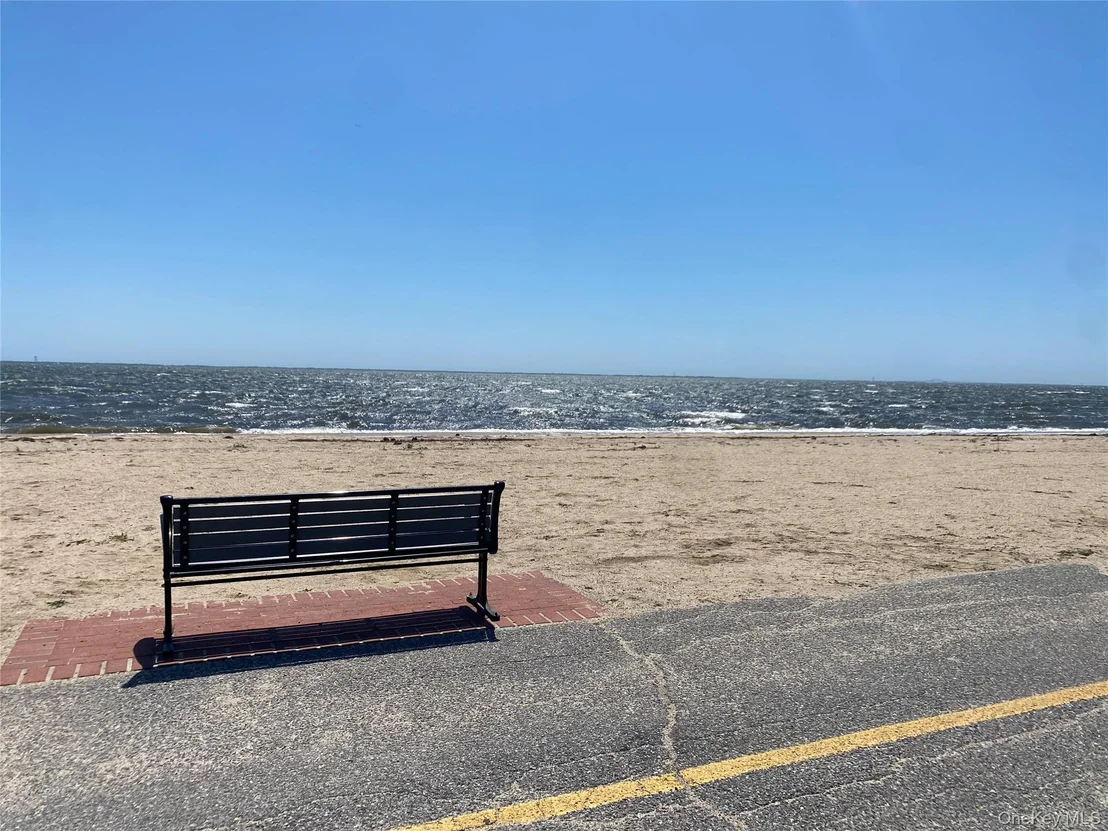 Photo of 303 Timberpoint Road