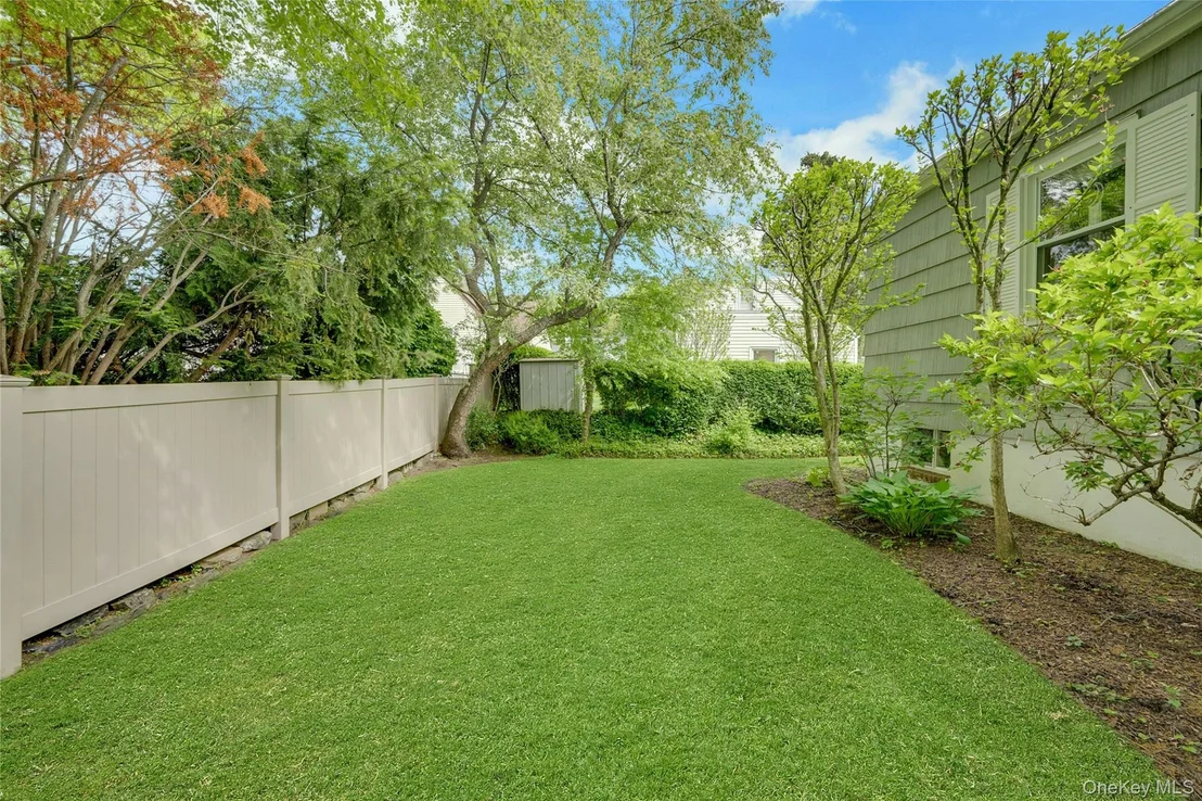 Photo of 21 Benedict Road
