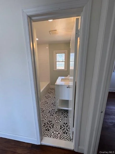 Photo of 529 Elder Lane