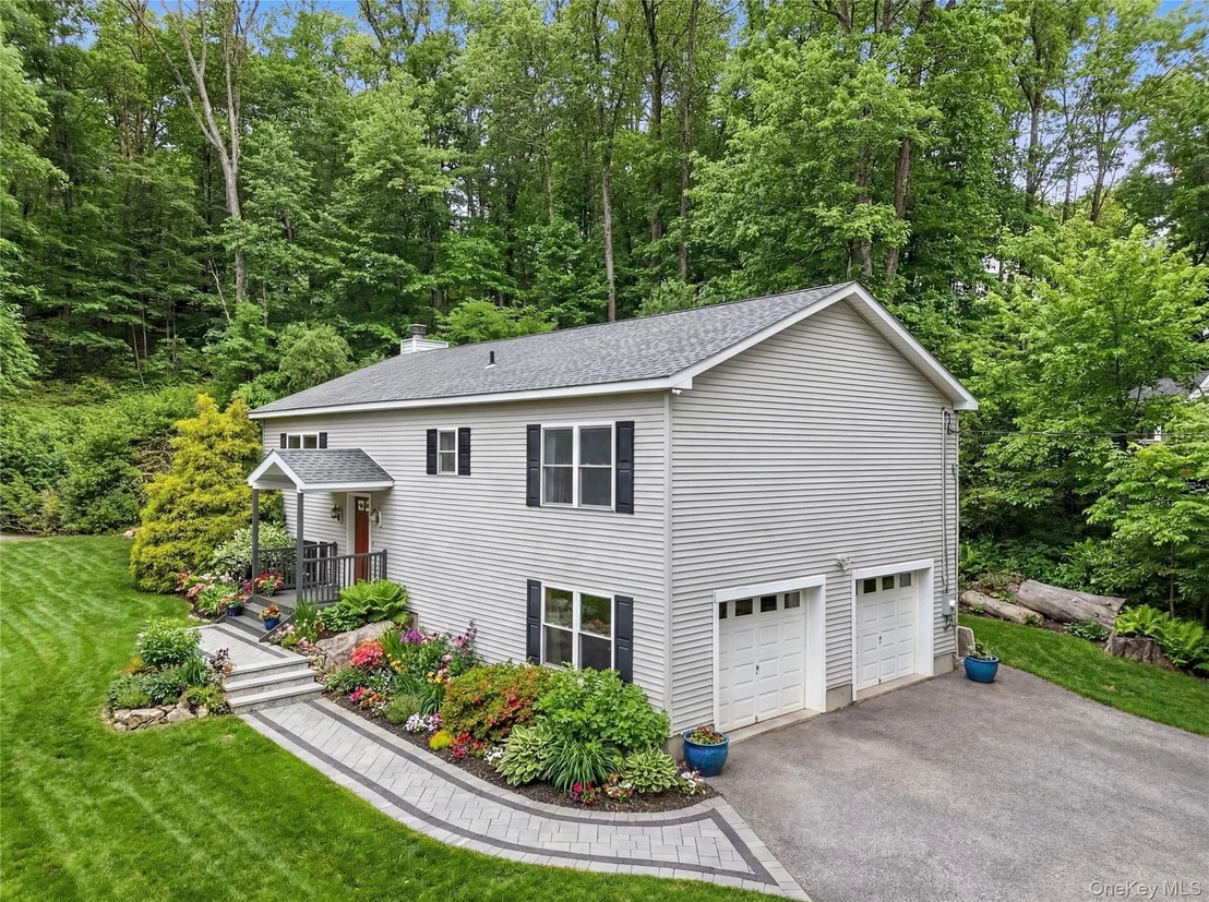 Photo of 64 Gates Drive