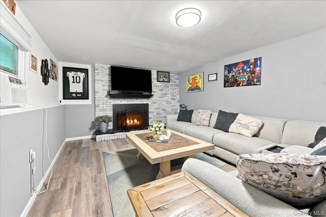 Photo of 21 Dennis Road