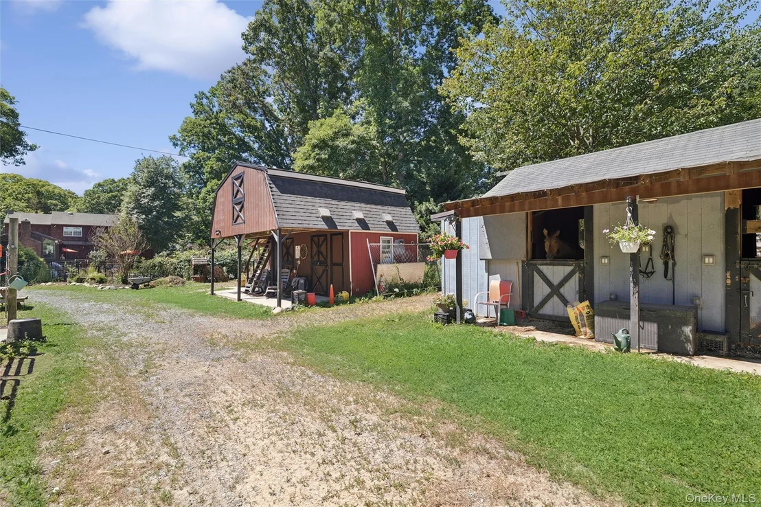 Photo of 14 Loft Road