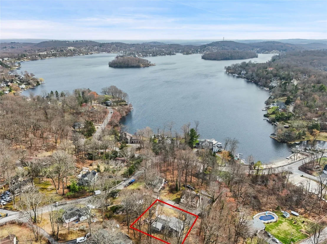 Photo of 11 Split Rock Road