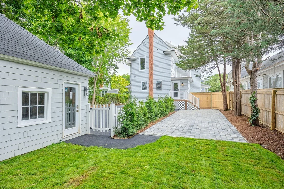 Photo of 131 Ostrander Avenue