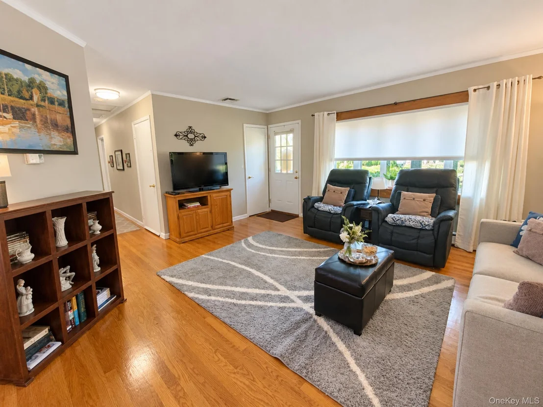 Photo of 30 Ryerson Road