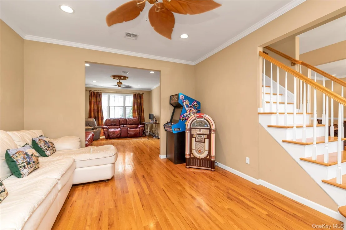 Photo of 1674 Birch Drive