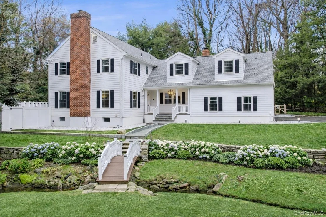 Photo of 38 Brevoort Lane