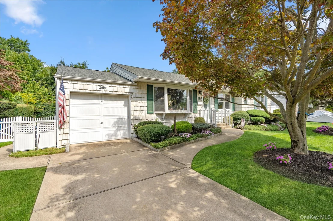 Photo of 5 Shubert Lane