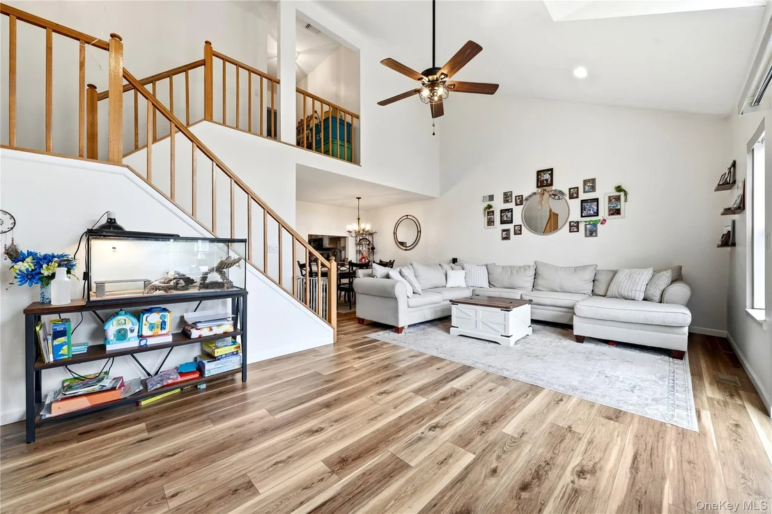 Photo of 21 Broadlawn Drive