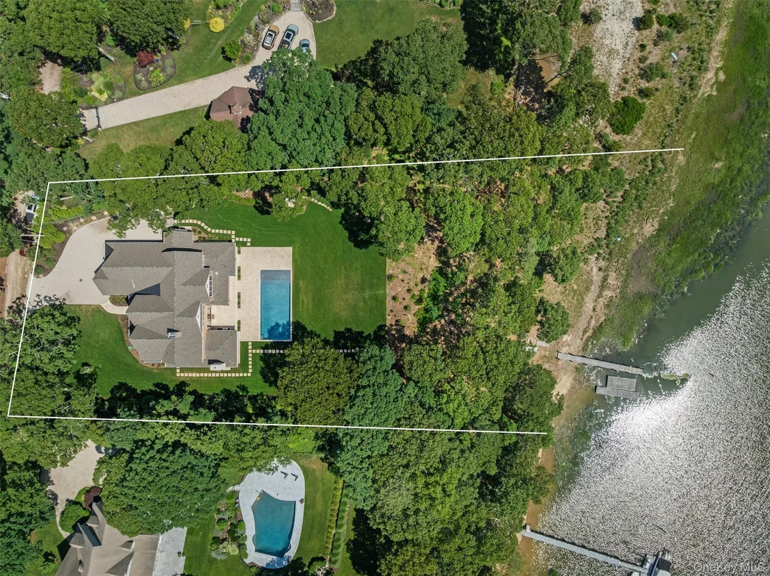 Photo of 1775 Point Pleasant Road