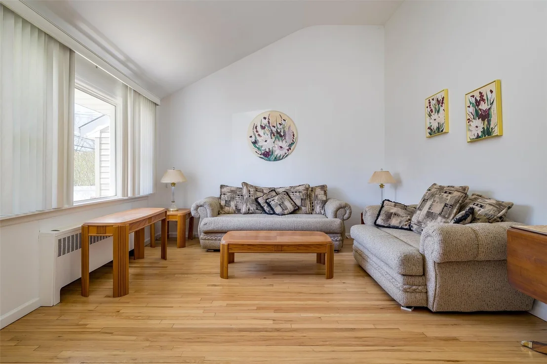 Photo of 3783 Harbor Boulevard