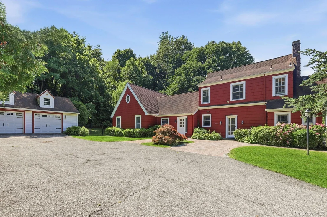 Photo of 44 Beach Road