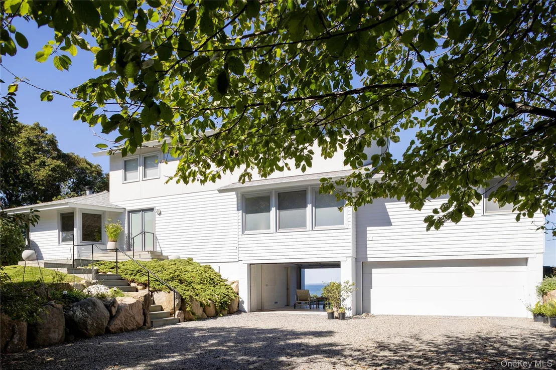 Photo of 900 N View Drive
