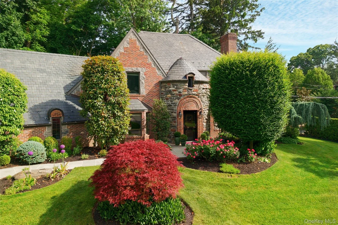 Photo of 134 Old Mill Road