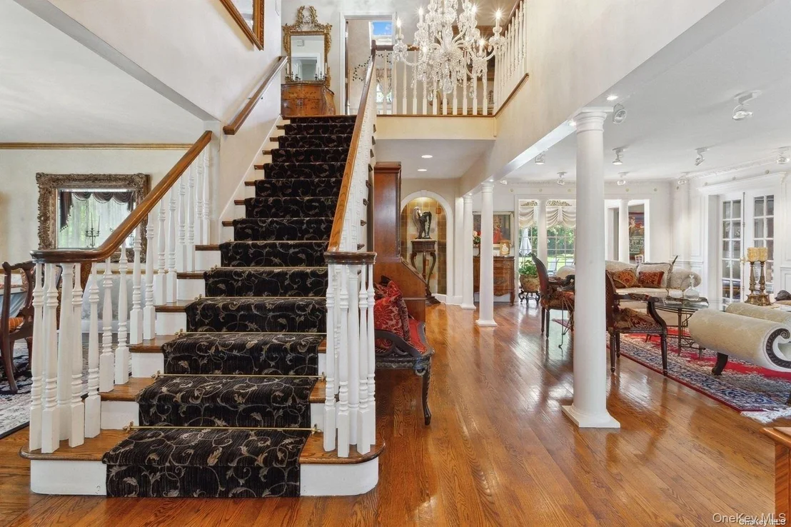 Photo of 1345 Harbor Road