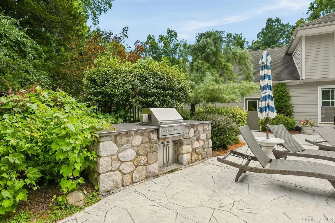 Photo of 7 Greenfield Drive