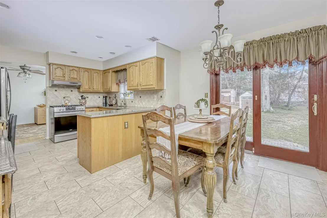 Photo of 18 Mountainview Avenue