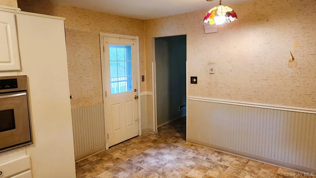 Photo of 32 Bloomer Road