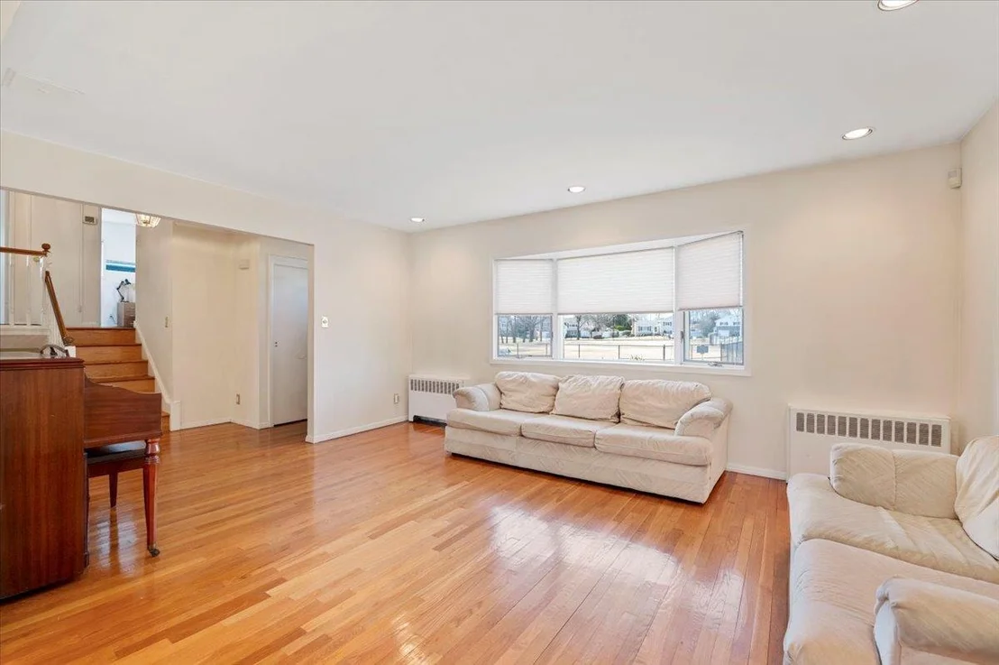 Photo of 64 Caffrey Avenue