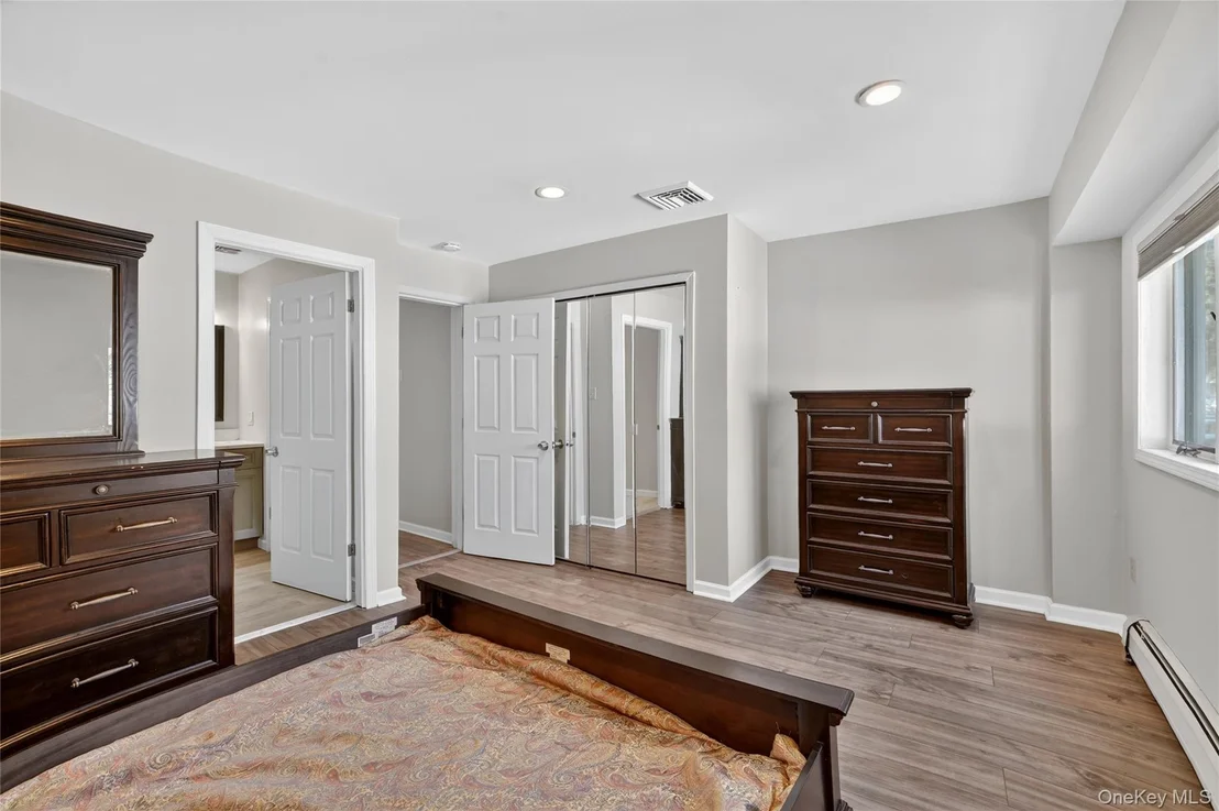 Photo of 20 Beecher Lane