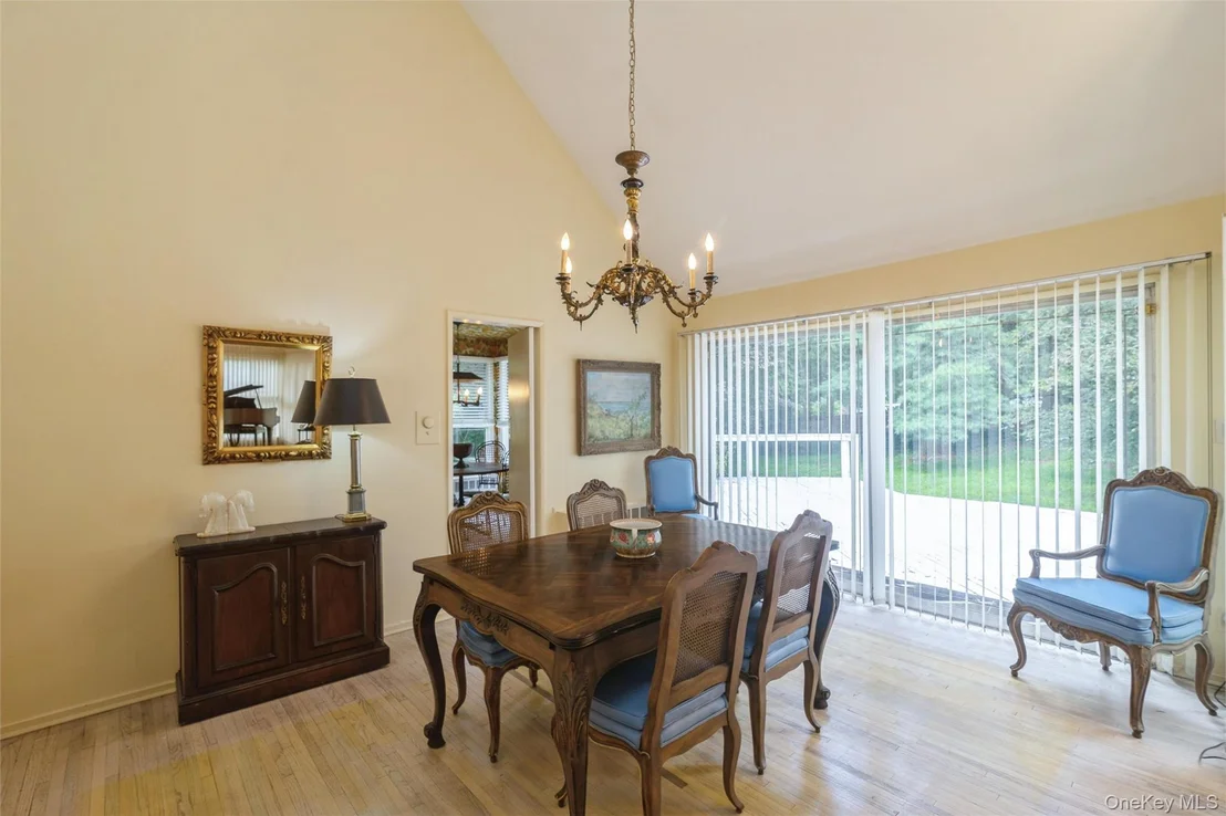 Photo of 5 Hemlock Drive
