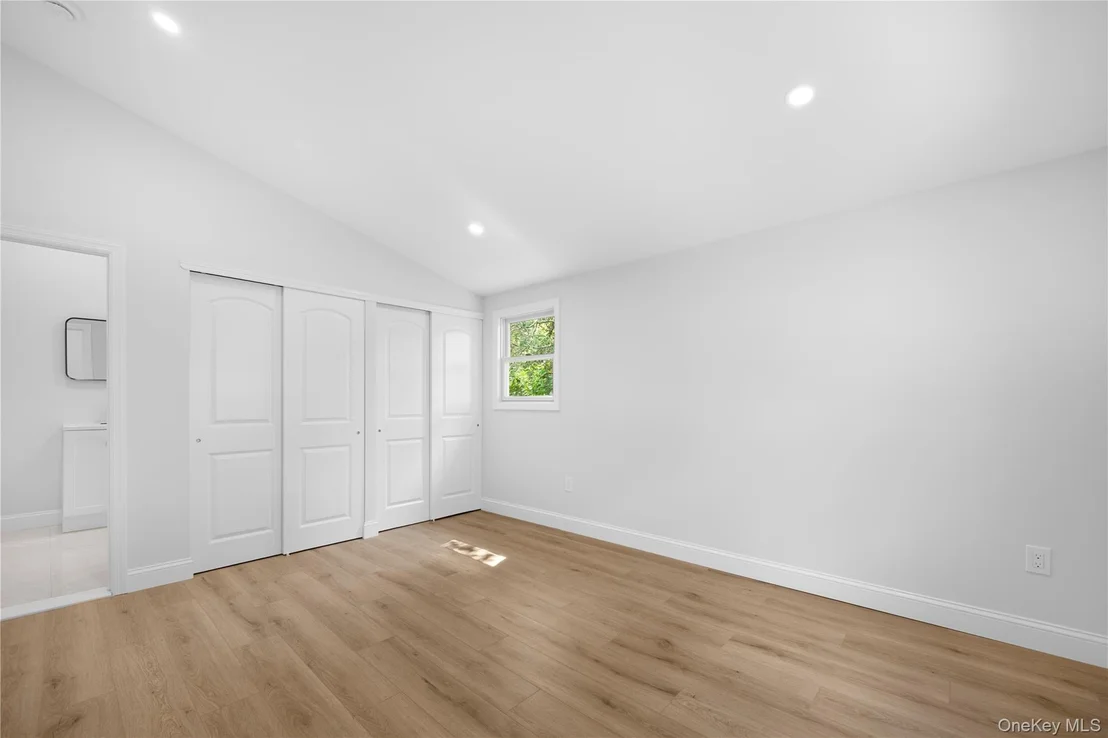 Photo of 87 Cranford Boulevard