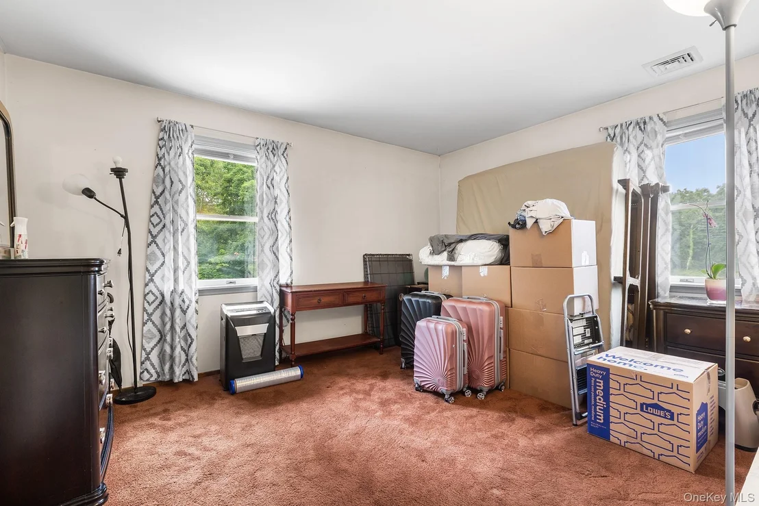 Photo of 11 Sharon Drive