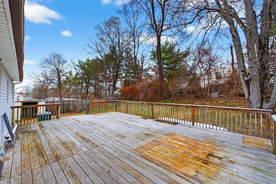 Photo of 19 Cayuga Drive