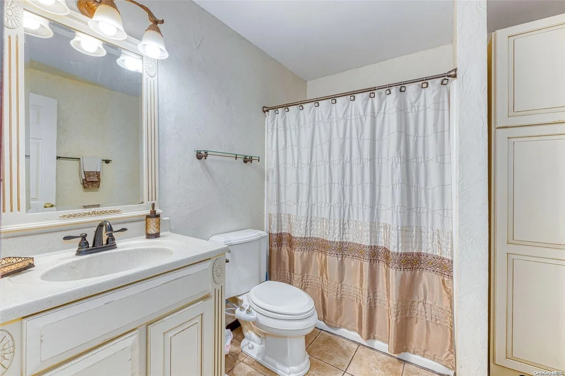 Photo of 86 Montgomery Avenue