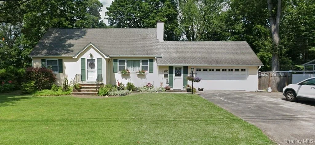 Photo of 4 Sylvan Way
